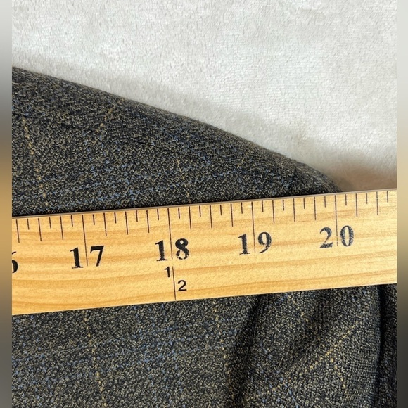 Samuelsohn Made in Canada 100% Wool Brown Plaid Classic Sports Coat Blazer EUC - Picture 11 of 15